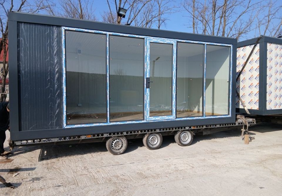 Vand containere modulare personalizate