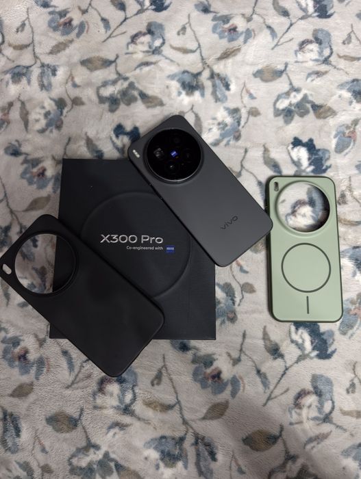 Vivo x300 pro 16/512