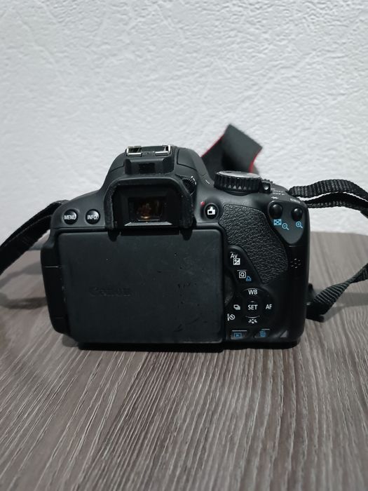 Canon 650D продается