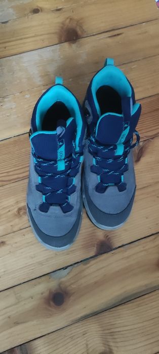 Детски туристически обувки 35ти номер