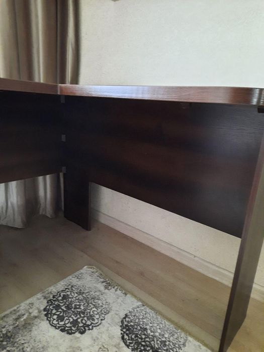 Стол угловой стол