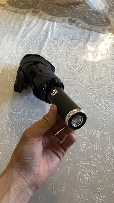 Продам зонтик в хорошым качестве