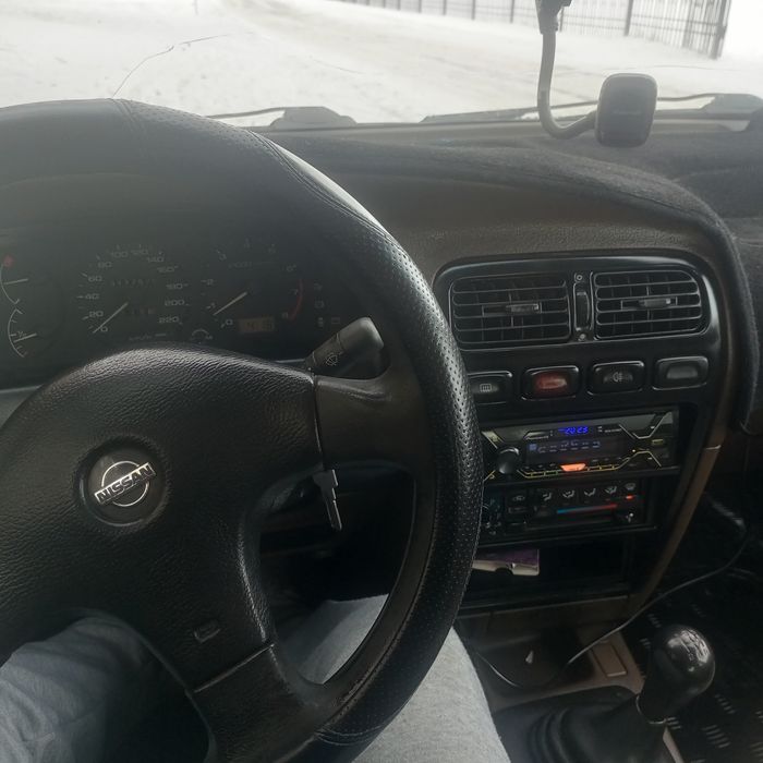 Продам  нисан примера п10 1'6