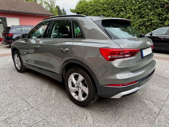 Audi Q3 quattro 2021