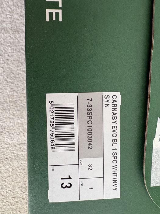 Lacoste детски сникърси Carnaby Evo номер 32