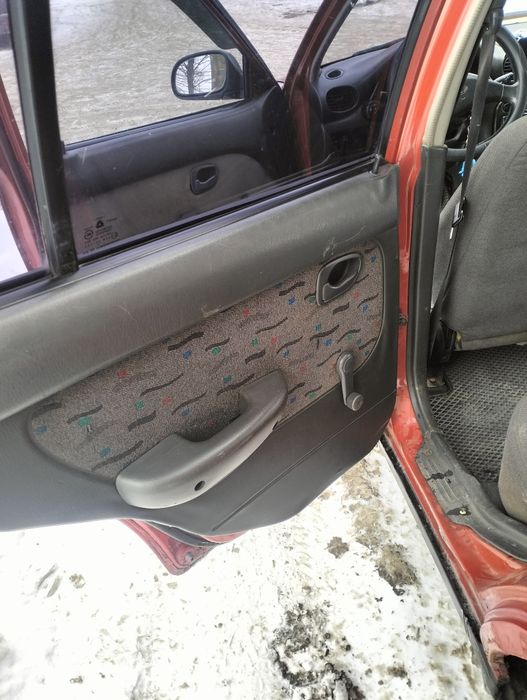 Хендай акцент...