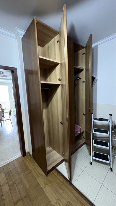 Шкаф в прихожуюю