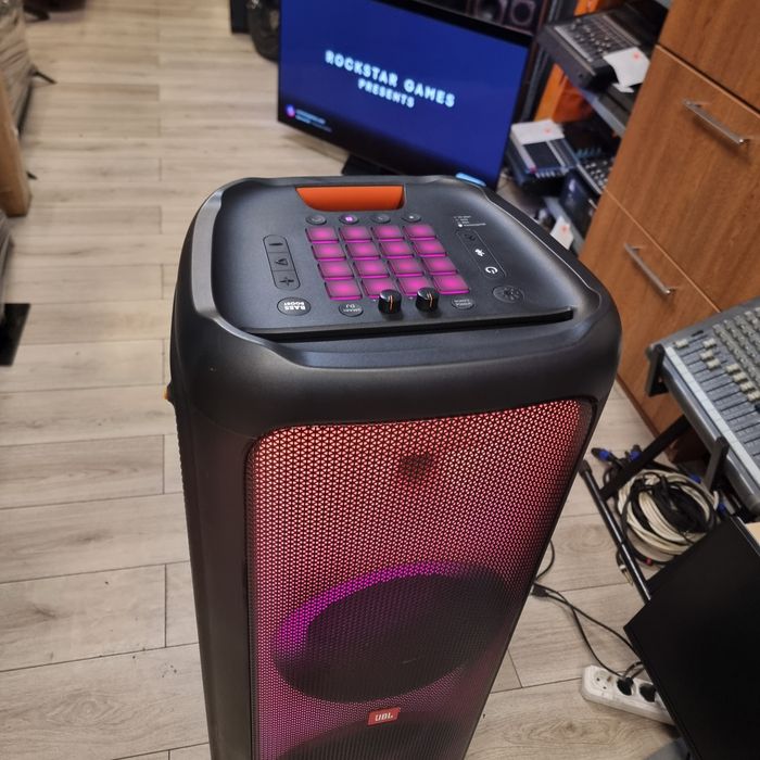 Amanet F28: Boxa JBL PartyBox 1000