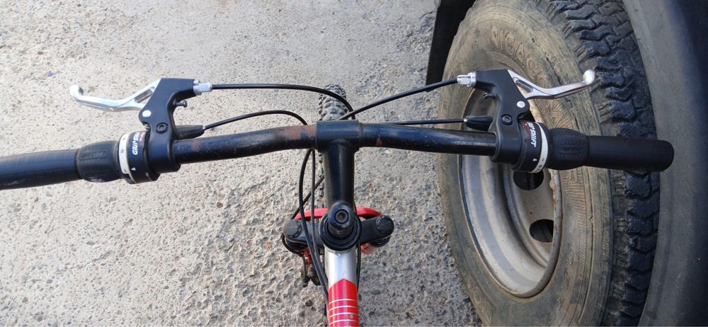 Bicicleta de vanzare