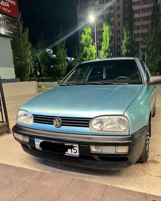 Продам гольф 3 , автомат!