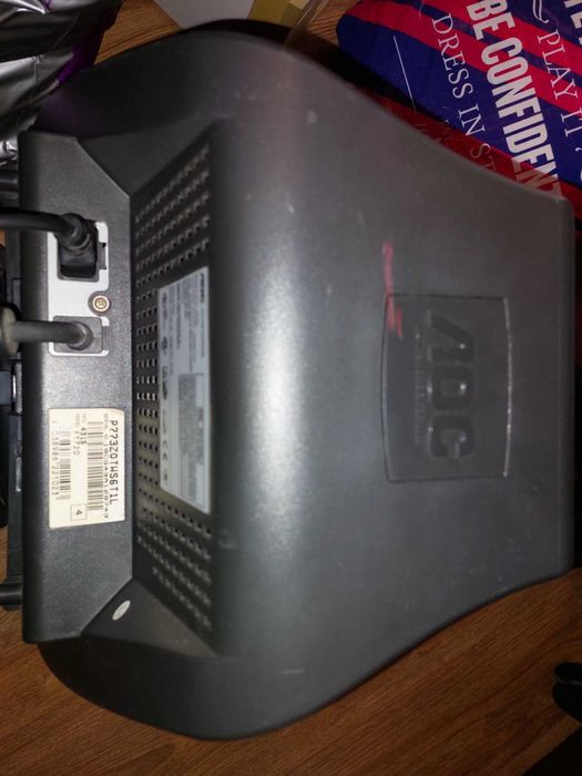 Продавам монитор