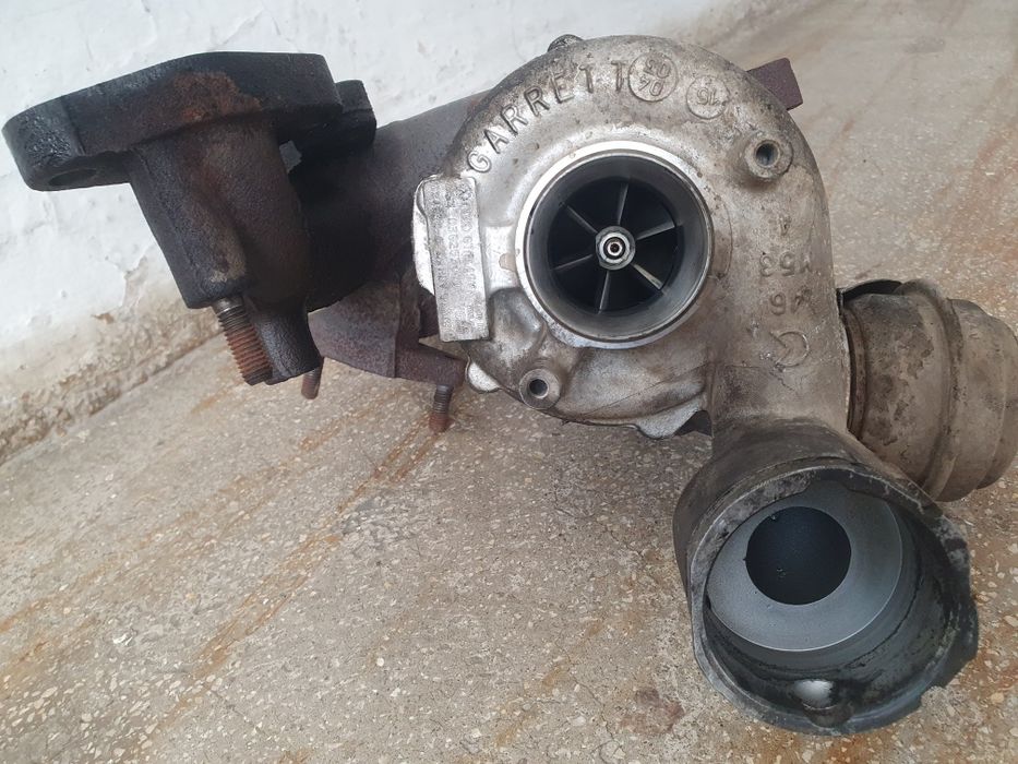 Turbina vw touran 2.0 tdi cod motor AZV