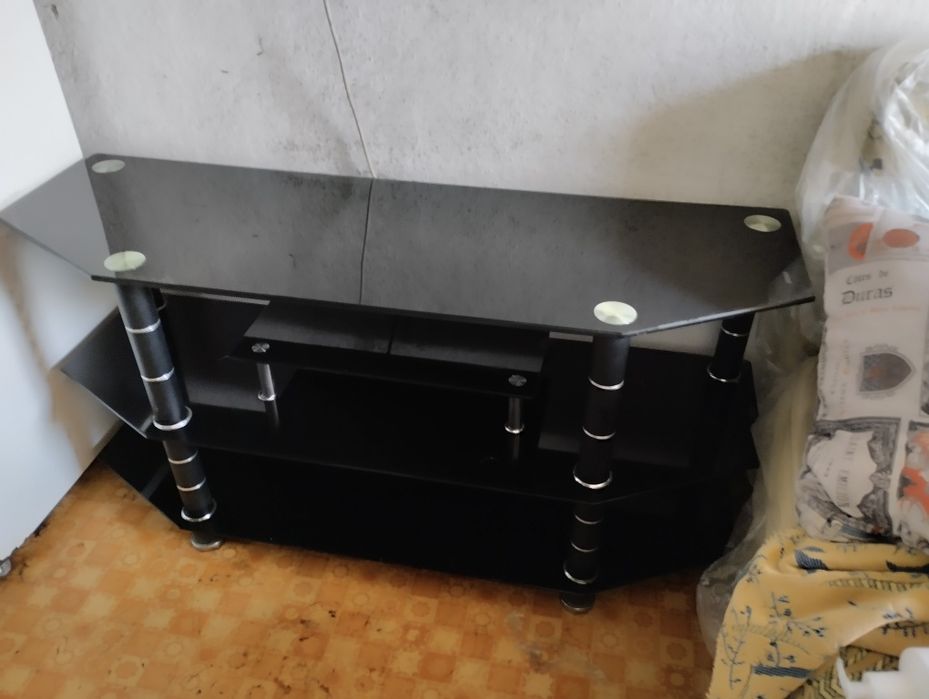 Стол широкий можно под телевизор