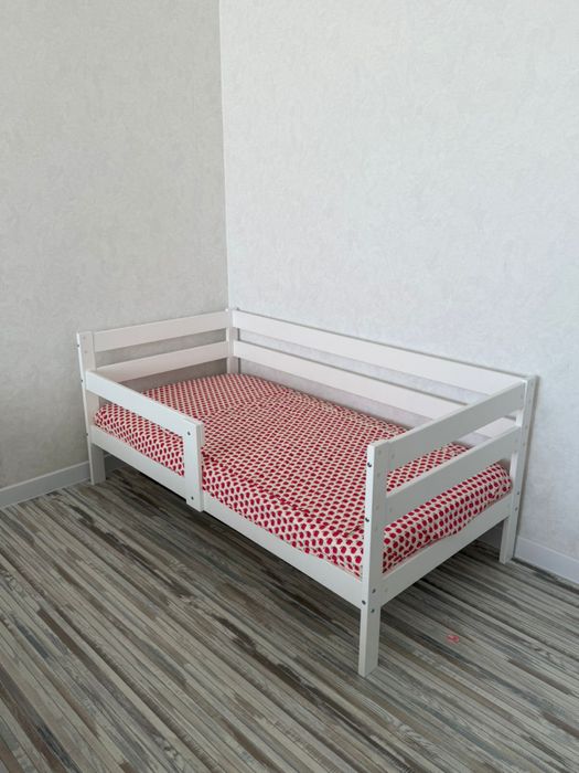 Продам детскую кровать