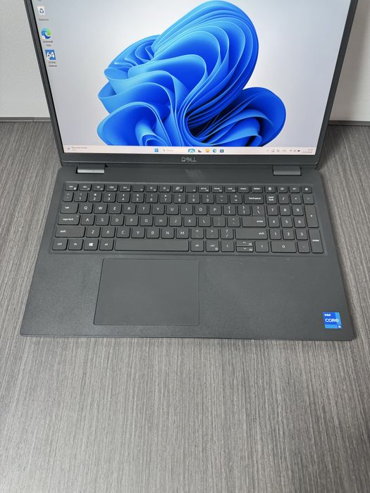 Dell latitude 3520