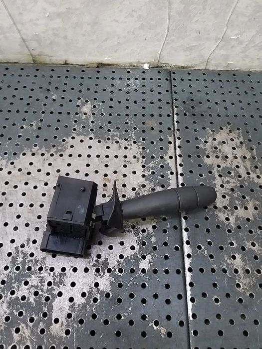 Maneta stergator parbriz dacia logan ls 901057662 8200792575s