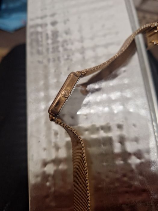 Ceas de dama Cluse auriu