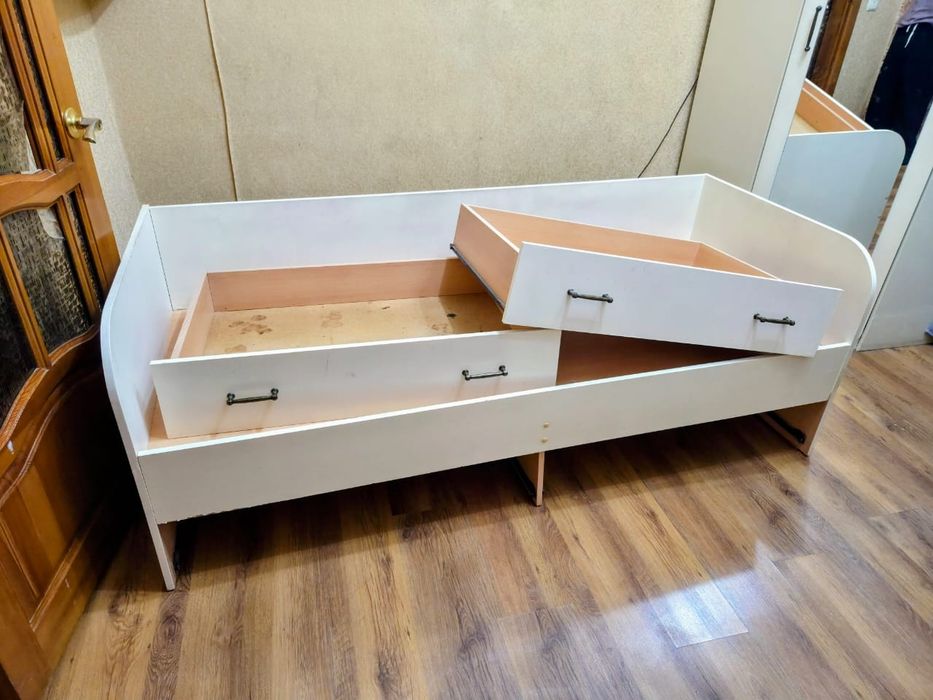 Отдам в дар кровать