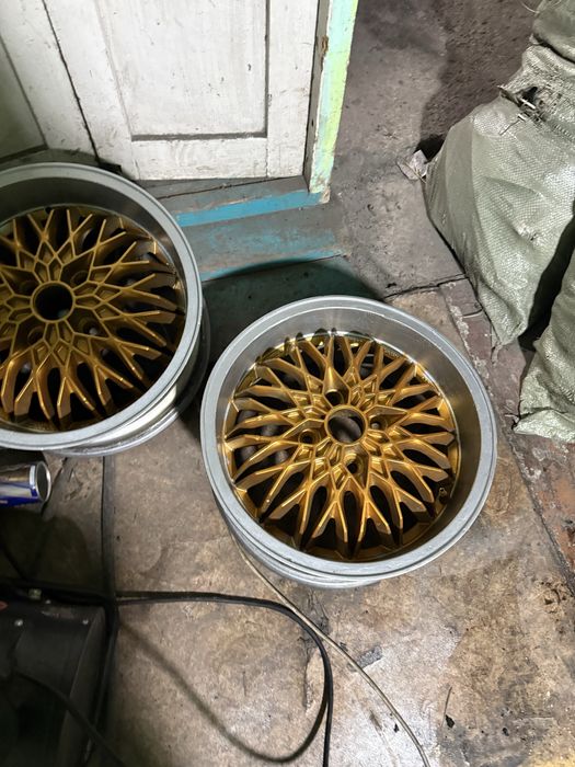 Продаю Титанки Оригинальное 15 размер