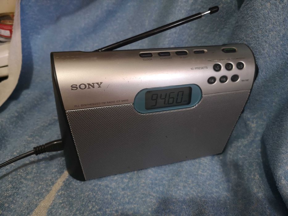 radio sony icf second hand si noi de vanzare • Anunturi • OLX.ro