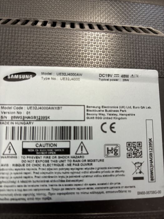 Телевизор Самсунг Работи в отлично състояние не е смарт .