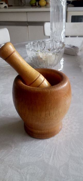 Продам ступку деревянную