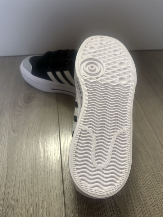 НАМАЛЕНИ Дамски обувки кецове  Adidas НОВИ