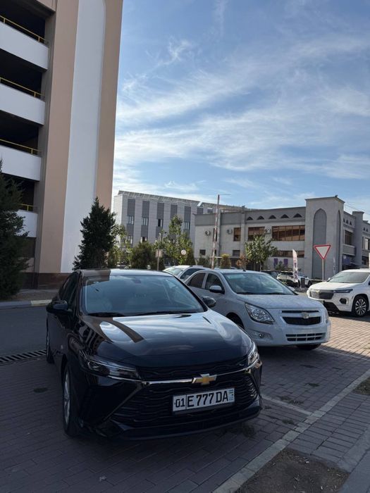 Arenda s vikupom Monza