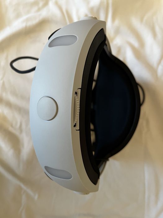 SONY Play Station VR pentru PS 4 / PS 5 ca nouă (ochelari / casca VR)