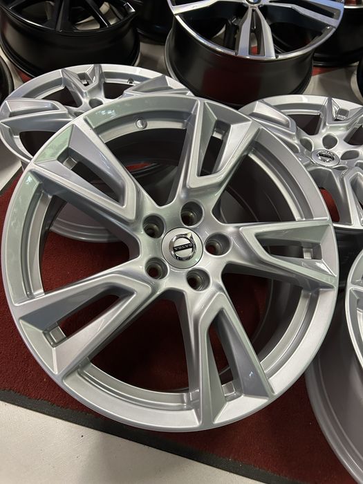 18 цола 5х108 Volvo  S60, V40, V50, V60, V70, XC40, XC60, XC70 Оригина