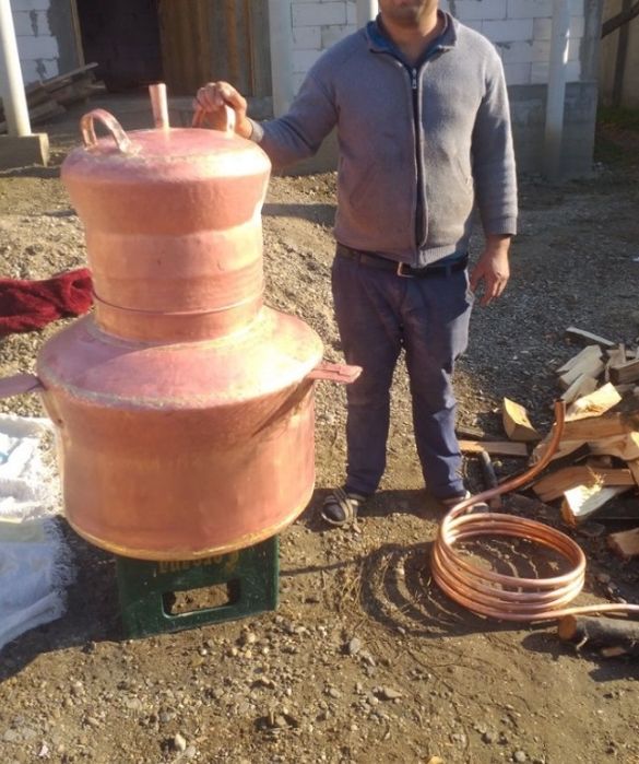 Vand cazan de 120l din cupru alimenatr