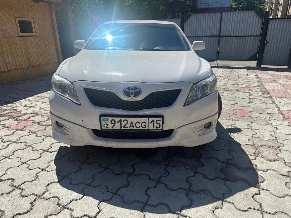 Продам камри объём 2.5