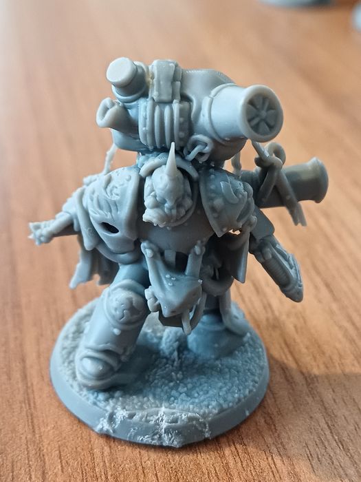 Miniatures warhammer 40k по поръчка