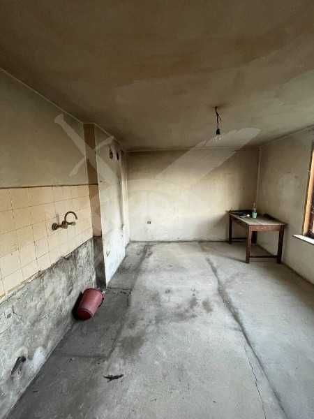 Продава се Къща в Брезово - 100 кв.м за 800 €/кв.м - Снимка #3