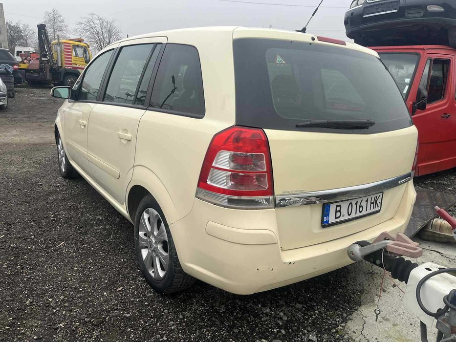 Opel Zafira В ОПЕЛ ЗАФИРА Б 1.6 бензин/метан 2010г.
