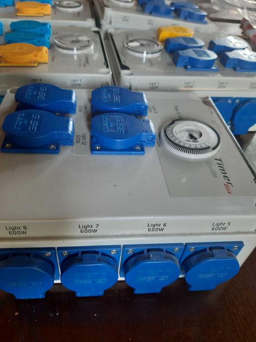 G.S.E. timer box 12x600w + heating