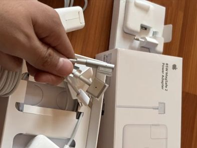 для MacBook 85 W - зарядка, блок питания, щнур макбука