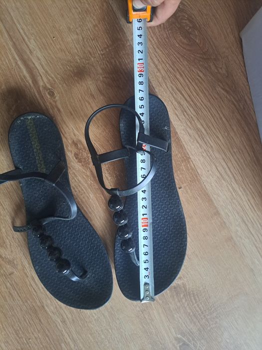 Сандали черни 40н