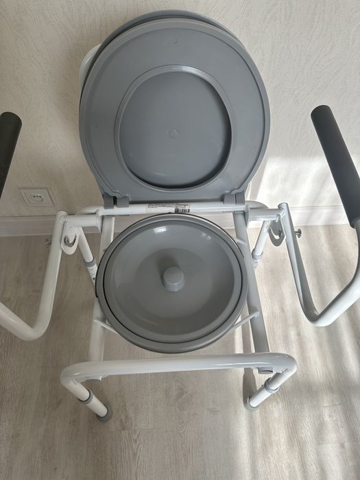 Продам туалетный стульчик