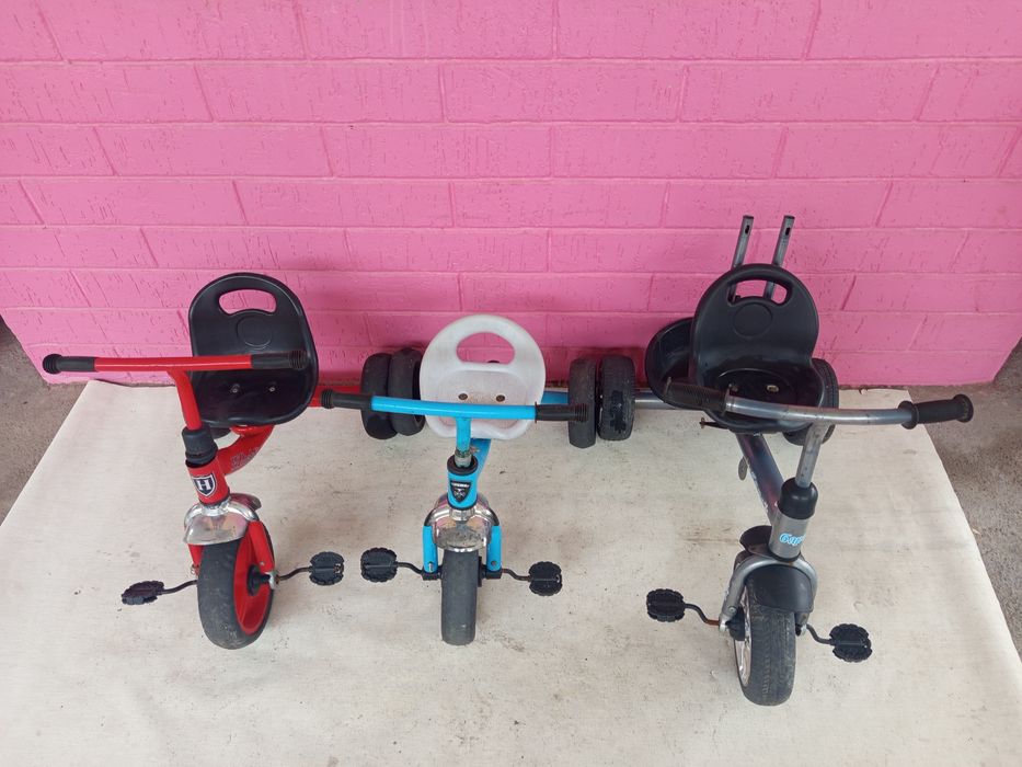 Трёхколёсный велосипед .