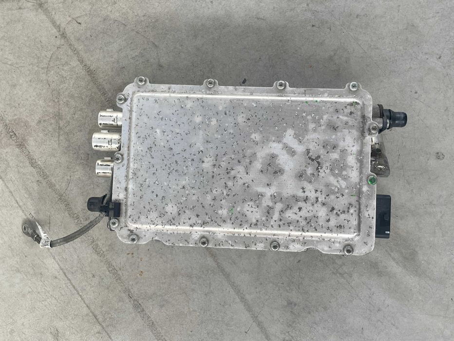 invertor tensiune Bmw cod 8677319