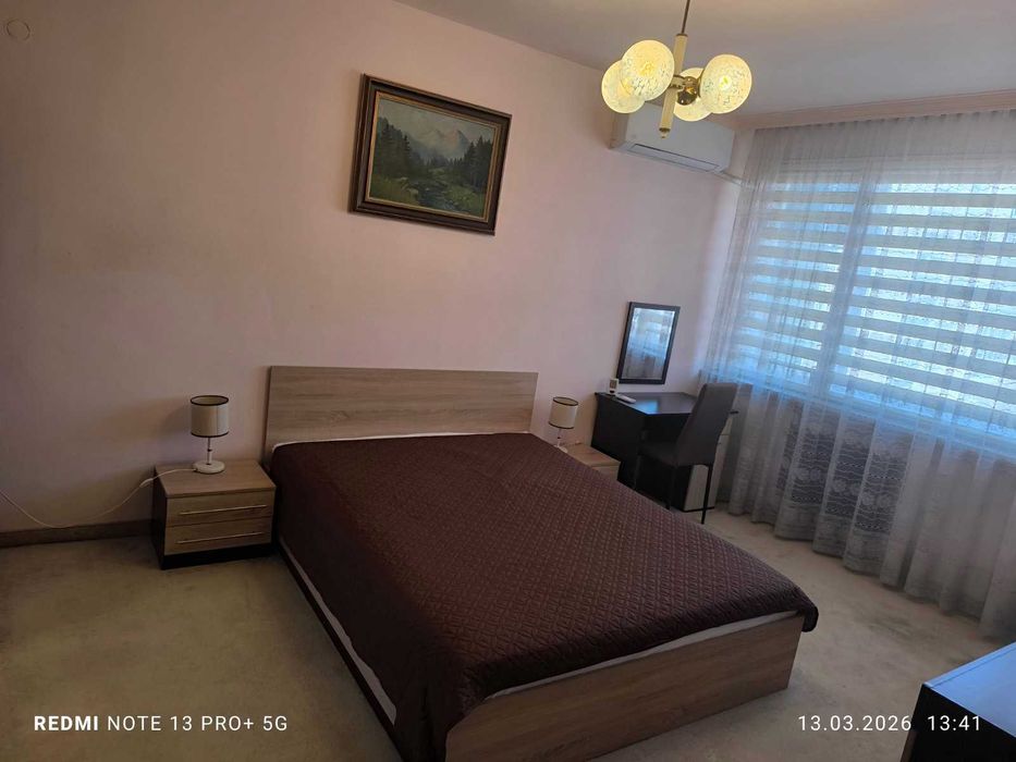 Продава се Тристаен апартамент в София, Център - 74 кв.м за 2275 €/кв.м - Снимка #3