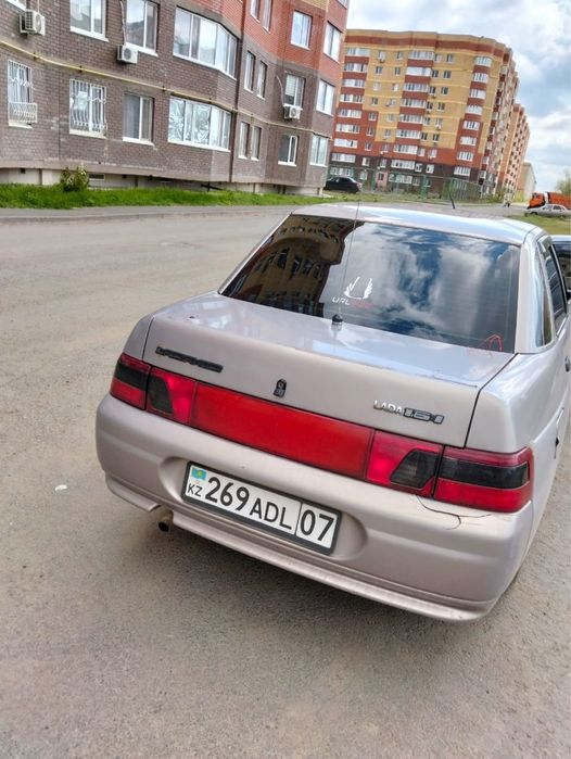 Продам машина 2110