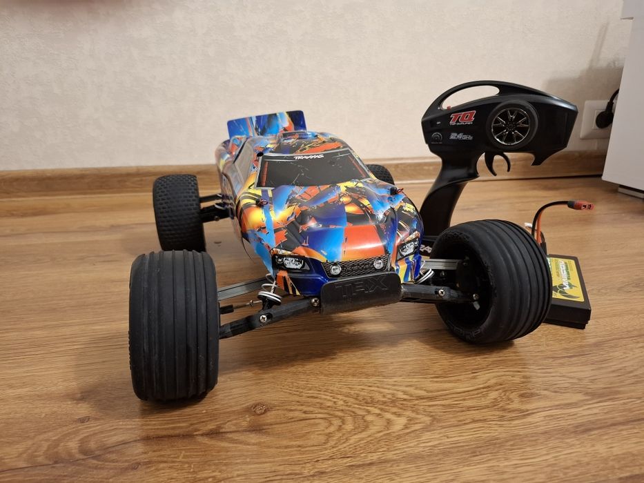 Automodel traxxas rustler 2WD