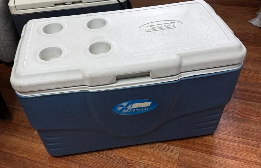 Кулер 70 литров.