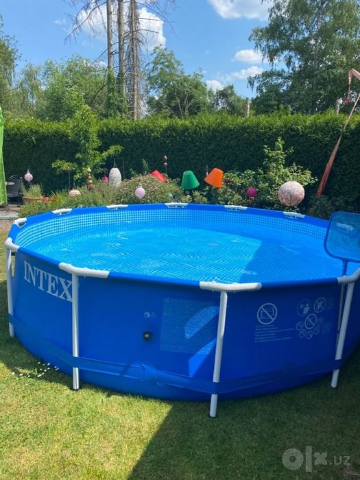 Каркасный  бассейн Intex