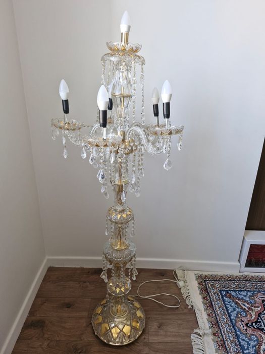 светильник напольный