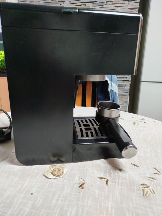 Продавам кафемашина