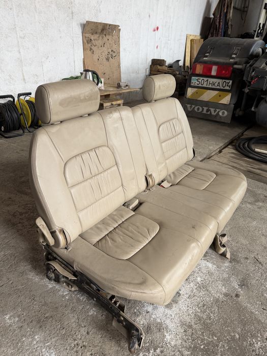 Сиденья 3ряд лх 470