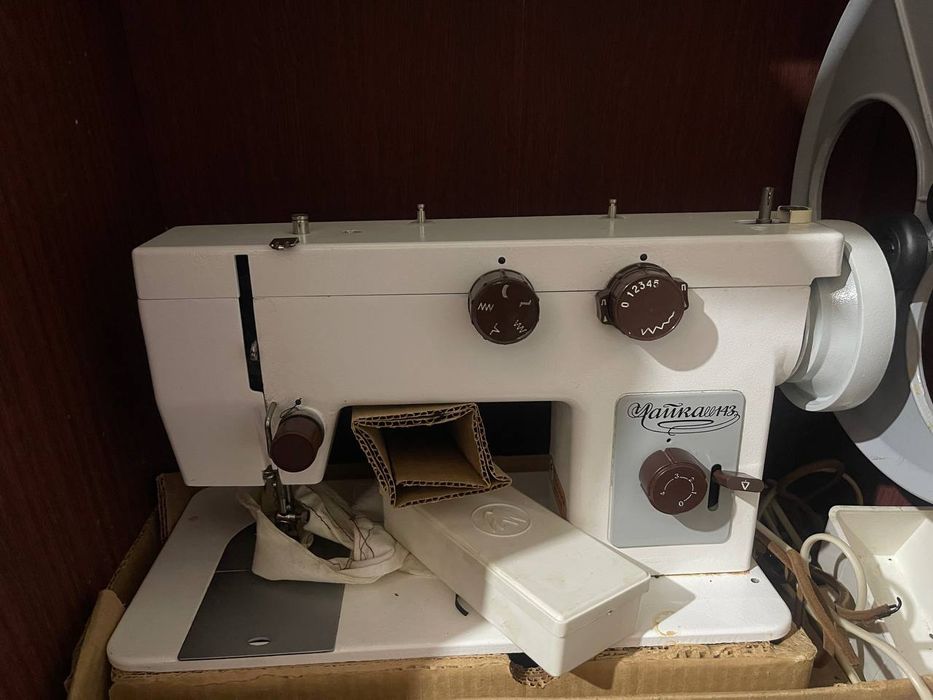 Tikuv mashinasi, yangi ishlatilmagan